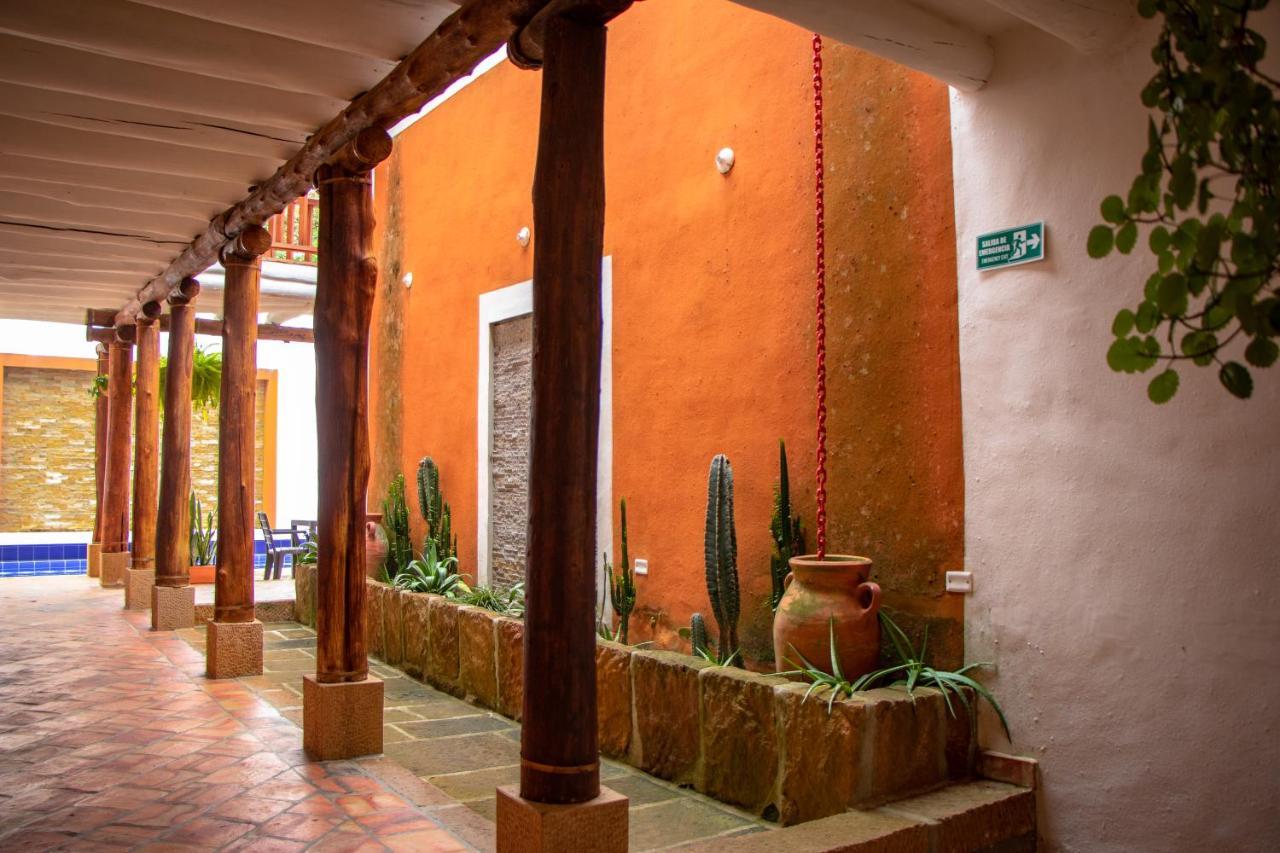 Hotel Tierra Roja By Mh Баричара Экстерьер фото